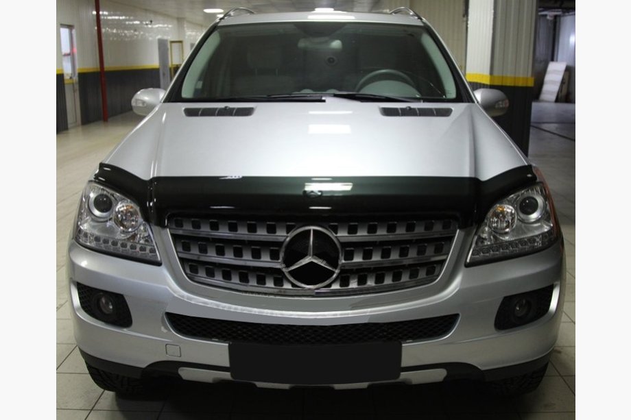 Mercedes ML W164 2005-2011 рр. Дефлектор капоту (SIM) Image