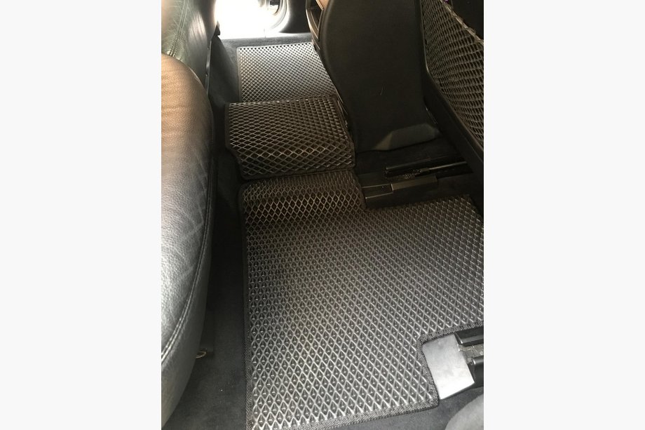 Килимки EVA (5 місць, чорні) Image Килимки EVA (5 місць, чорні) Image