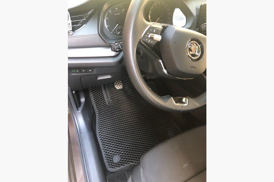 Skoda Octavia IV A8 2020- рр. Килимки EVA (чорні) Image