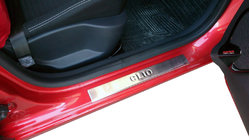 Renault Clio IV 2012-2019 рр. Накладки на пороги OmsaLine (4 шт, нерж.) фото 1