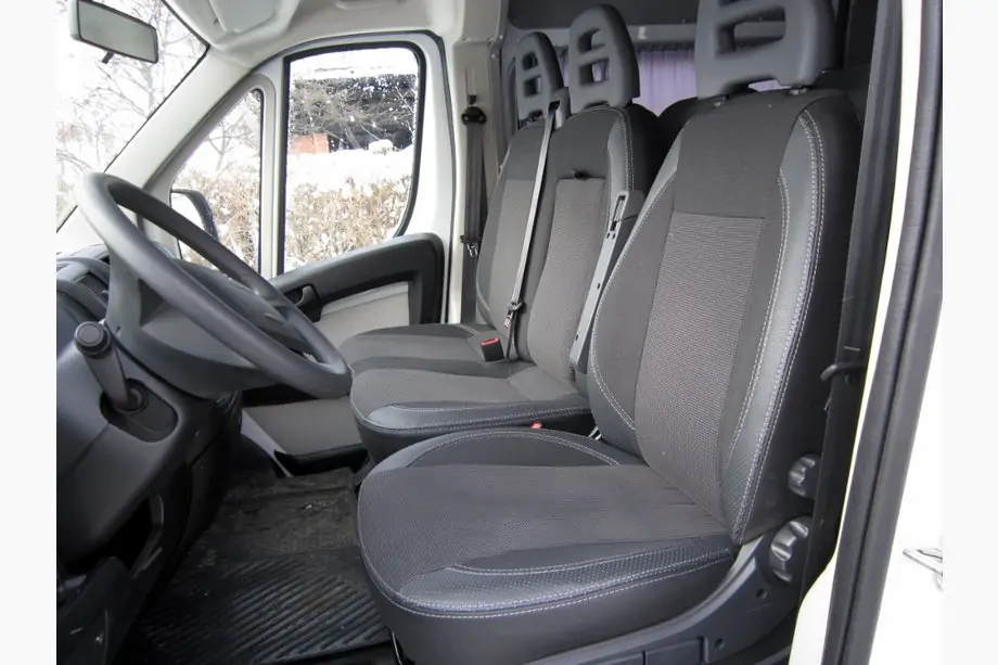 Fiat Talento 2016- рр. Авточохли (тканина+кожзам, Premium) Передні (2+1) + весь салон Фото 1
