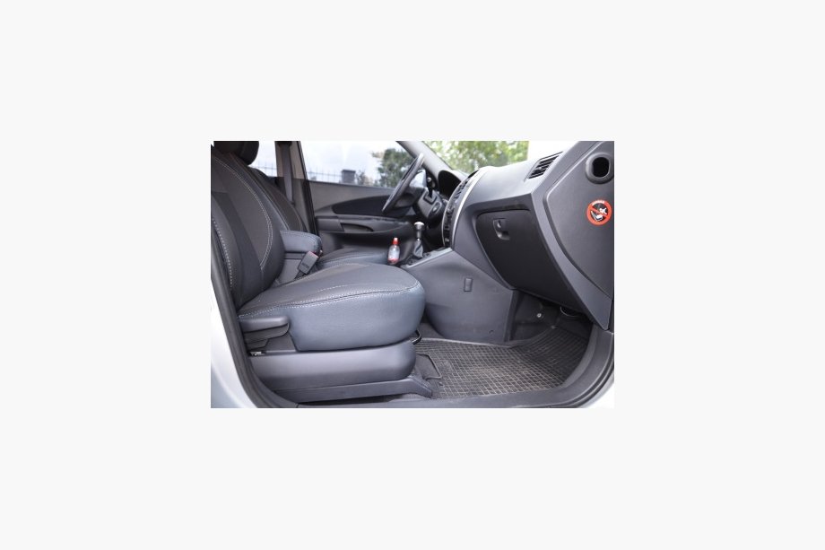 Hyundai Tucson JM 2004- рр. Новинка! Авточохли SoyuzAuto Premium Image