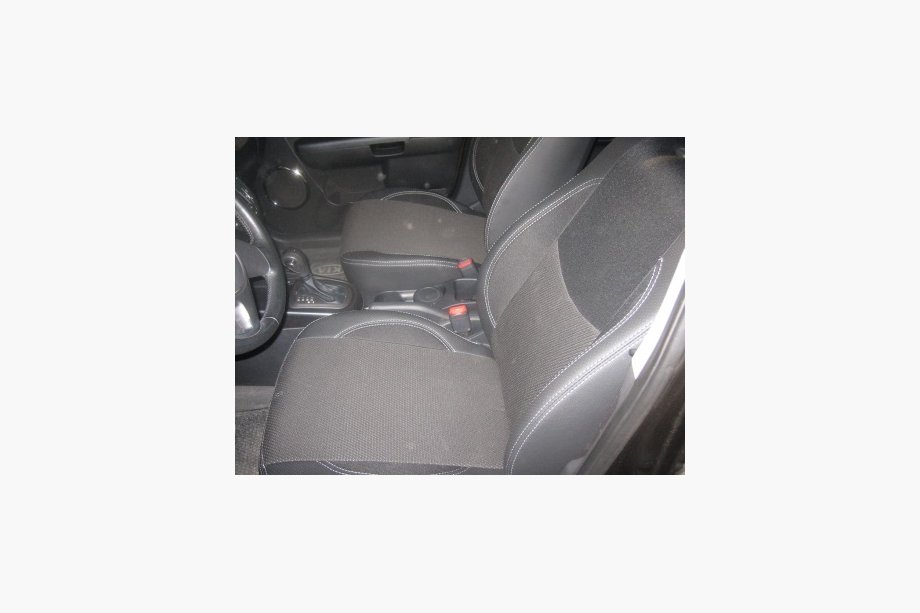 Kia Soul I 2008-2013 рр. Модельні чохли з екошкіри Brothers Premium Image