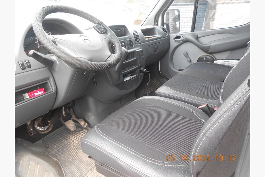 Mercedes Sprinter W901/902/903/904/905 1995-2006 рр. Оригінальні чохли Premium (шкірозамінник+тканина) Фото 4
