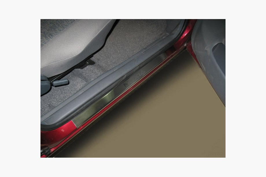 Daewoo Nexia 1995-2016 рр. Накладки на пороги Натанико (4 шт, нерж) Image