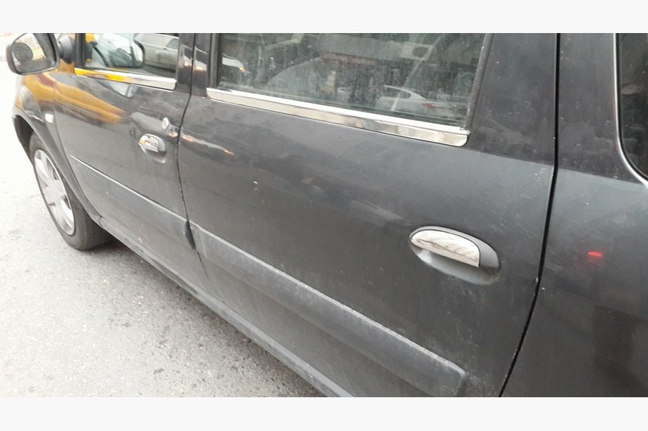 Renault Logan MCV 2005-2013 рр. Накладки на ручки (4 шт., нерж.) Фото 2