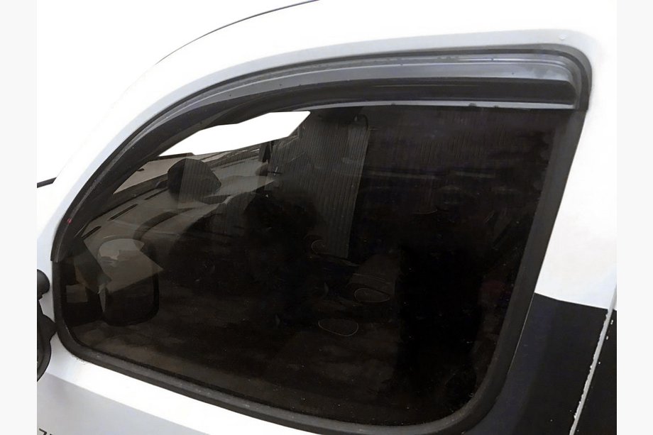 Fiat Doblo I 2001-2005 рр. Вітровики (2 шт, DDU) Image