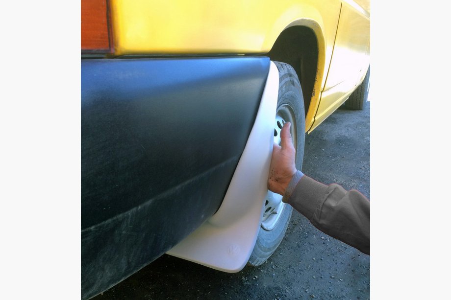 Volkswagen T4 Transporter 1990-2003 рр. Задні бризковики (2 шт, скловолокно) Image