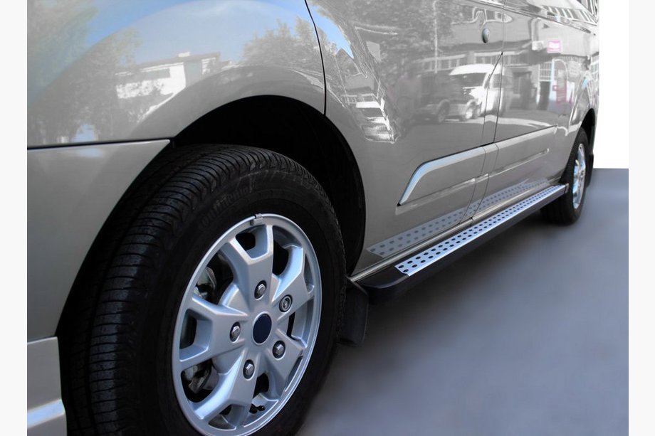 Бокові пороги DOT-Line (2 шт., Алюм.) Image Бокові пороги DOT-Line (2 шт., Алюм.) Image