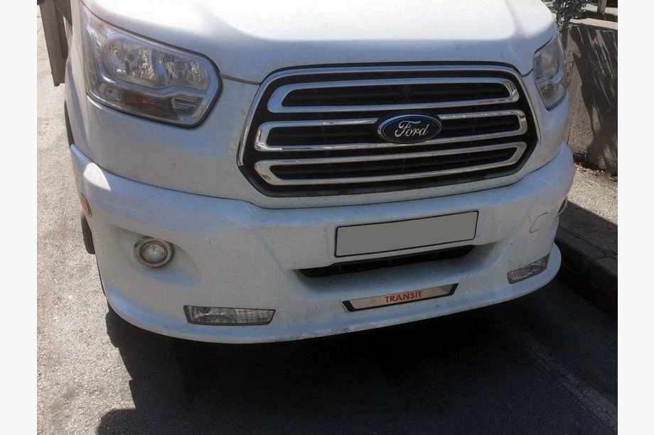 Ford Transit 2014- рр. Накладка на передній бампер ERA (2014-2019, під фарбування) Image