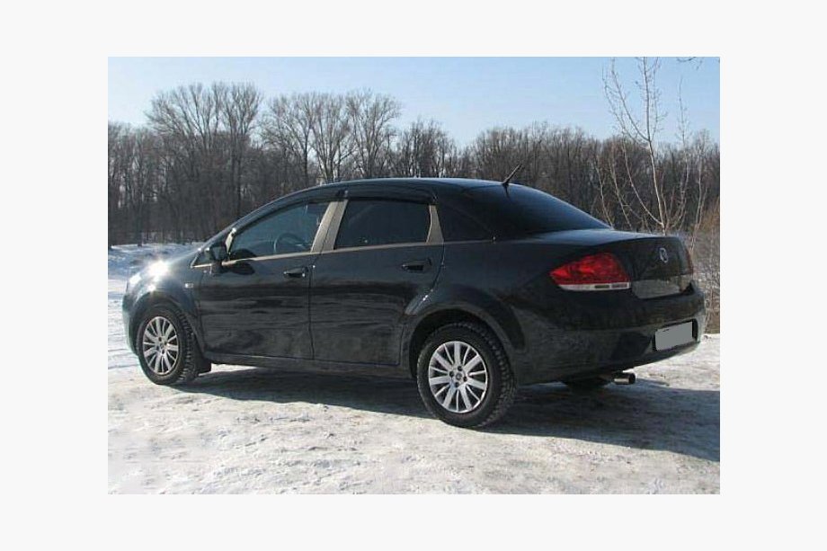 Fiat Linea 2006-2018 рр. Вітровики (4 шт, Cobra) Image
