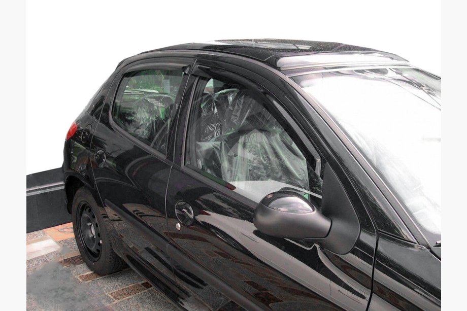 Peugeot 206 1998-2024 рр. Вітровики (4 шт, HIC) Image