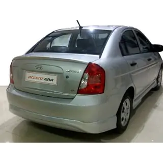 Задня нижня накладка (під фарбування) Hyundai Accent 2006-2010 рр.