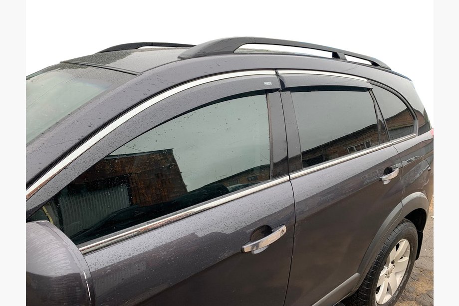Chevrolet Captiva 2006-2019 рр. Вітровики з хромованим молдингом (4 шт, Niken) Image