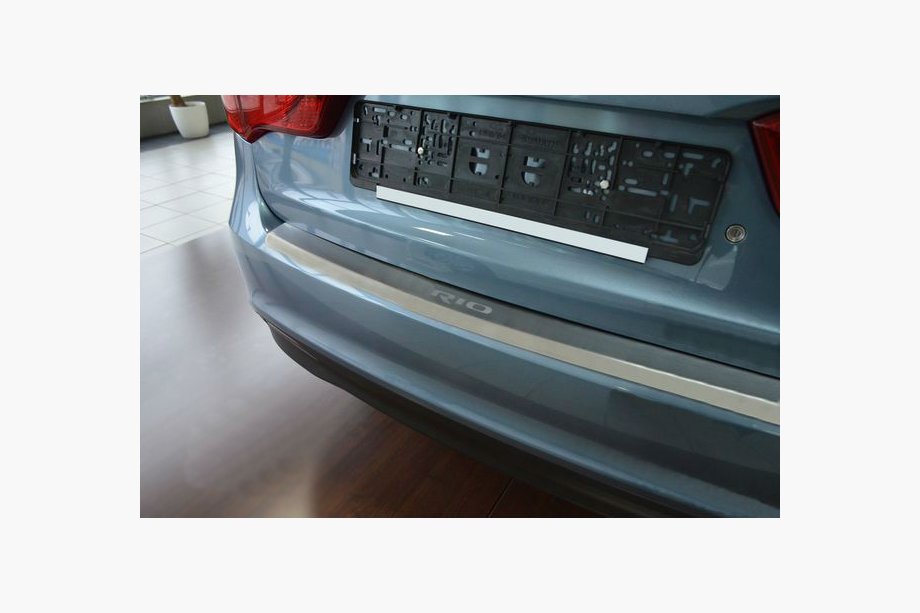 Kia Rio 2012-2017 рр. Накладка на задній бампер з загином НатаНика (нерж.) Фото 1