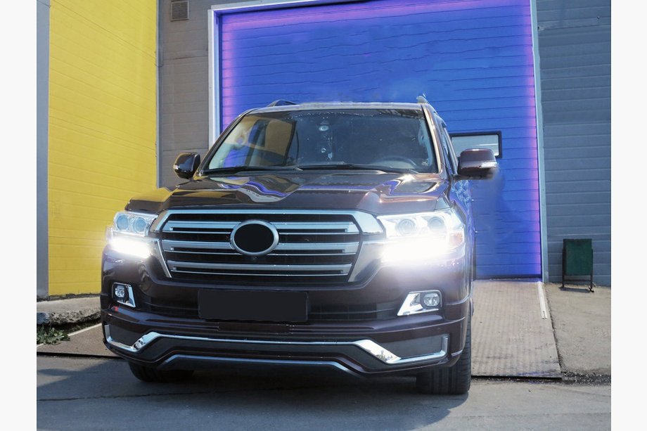 Toyota Land Cruiser 200 2007-2021 рр. Комплект обвісів 2016↗ (Modelista V3) Фото 1