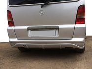 Mercedes Vito W638 1996-2003 рр. Накладка на задній бампер (під фарбування) фото 2
