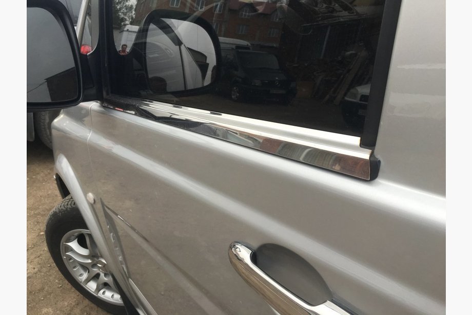 Mercedes Vito W639 2004-2014 рр. Молдинги стекол (2 шт., нерж) Carmos - Турецька сталь Фото 2
