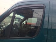 Mercedes Sprinter W906 2006-2018 рр. Вітровики клеяться (2 шт, Aomis) фото 4