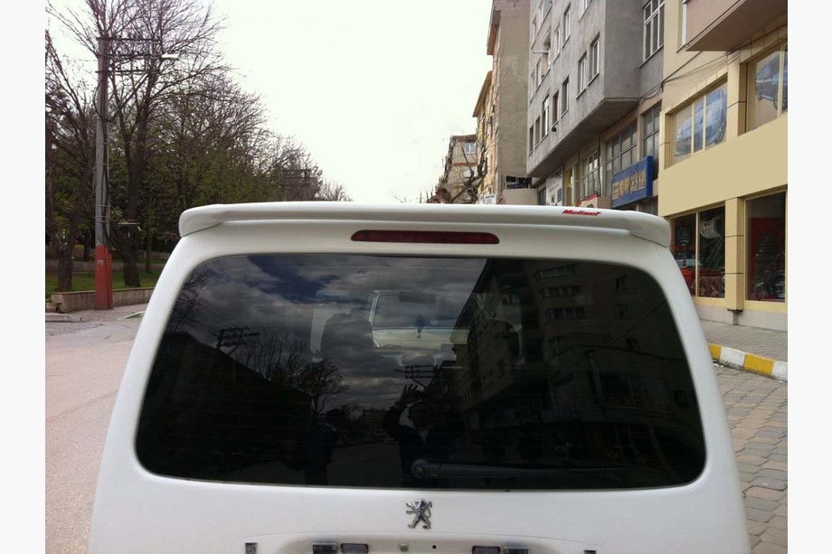 Citroen Berlingo 1996-2008 рр. Спойлер Anatomic (під фарбування) Image