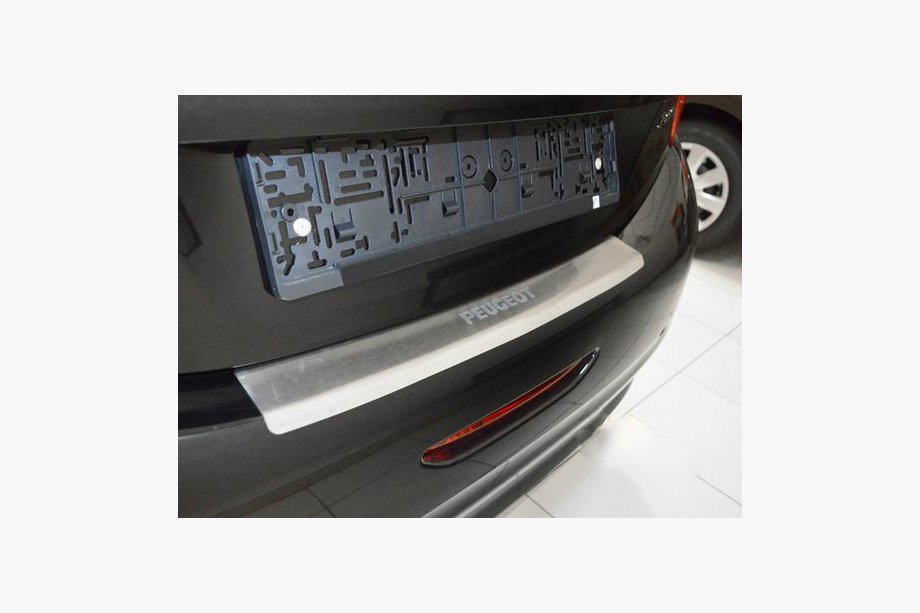 Fiat Scudo 2007-2015 рр. Накладка на задній бампер (нерж) Image