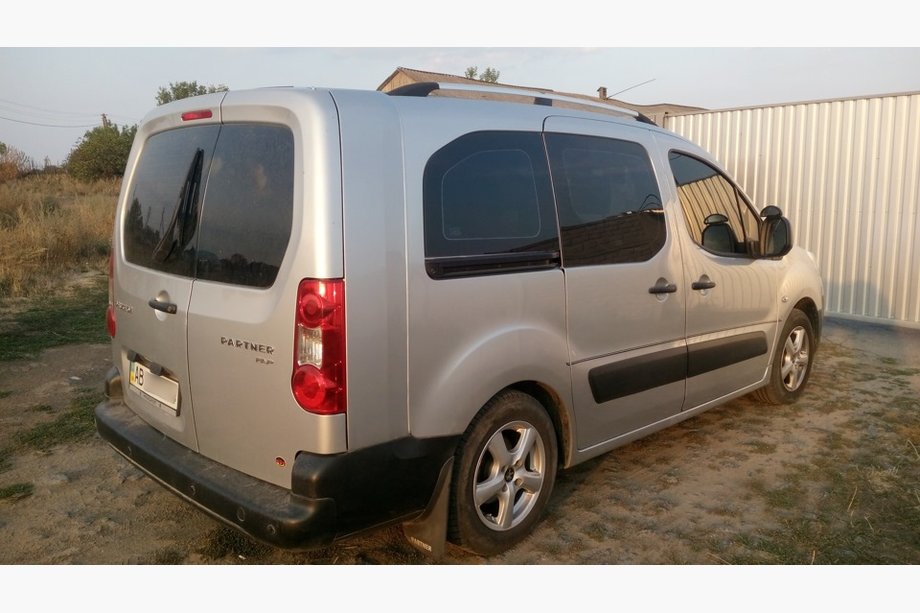 Peugeot Partner Tepee 2008-2018 рр. Рейлінги ХРОМ Пластикові ніжки Фото 3
