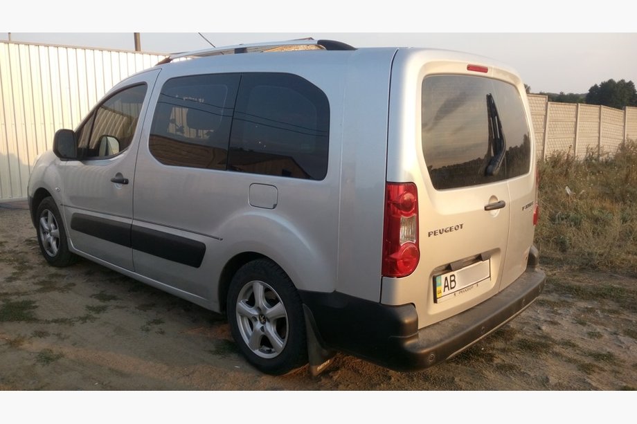 Peugeot Partner Tepee 2008-2018 рр. Рейлінги ХРОМ Пластикові ніжки Фото 4
