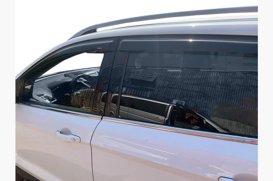 Volkswagen Tiguan 2007-2016 рр. Вітровики (4 шт, HIC) Image