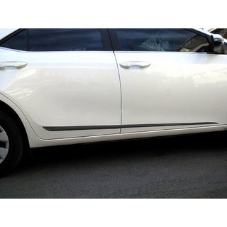 Молдинг дверей (нерж) Toyota Corolla 2013-2019 рр. фото 1