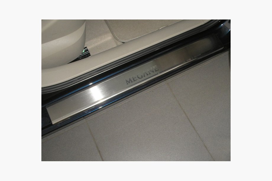 Renault Megane II 2004-2009 рр. Накладки на пороги Натанико (4 шт., нерж.) Premium - стрічка 3М, 0.8 мм Фото 1