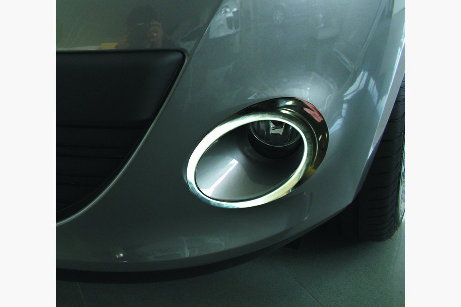 Renault Megane III 2009-2016 рр. Окантовка протитуманок 2008-2011 (2 шт, нерж) Image