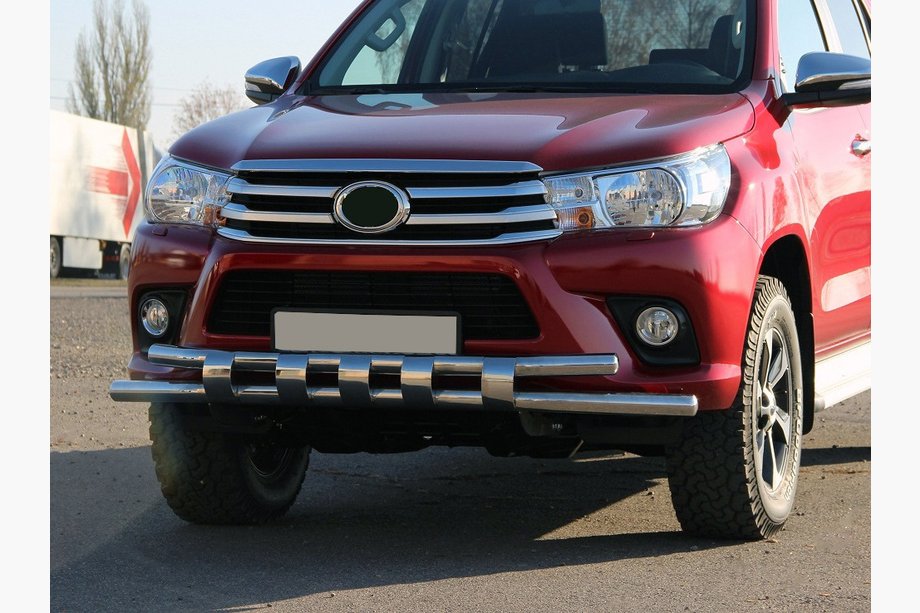 Toyota Hilux 2015- рр. Передній захист ST015 (нерж) Фото 1