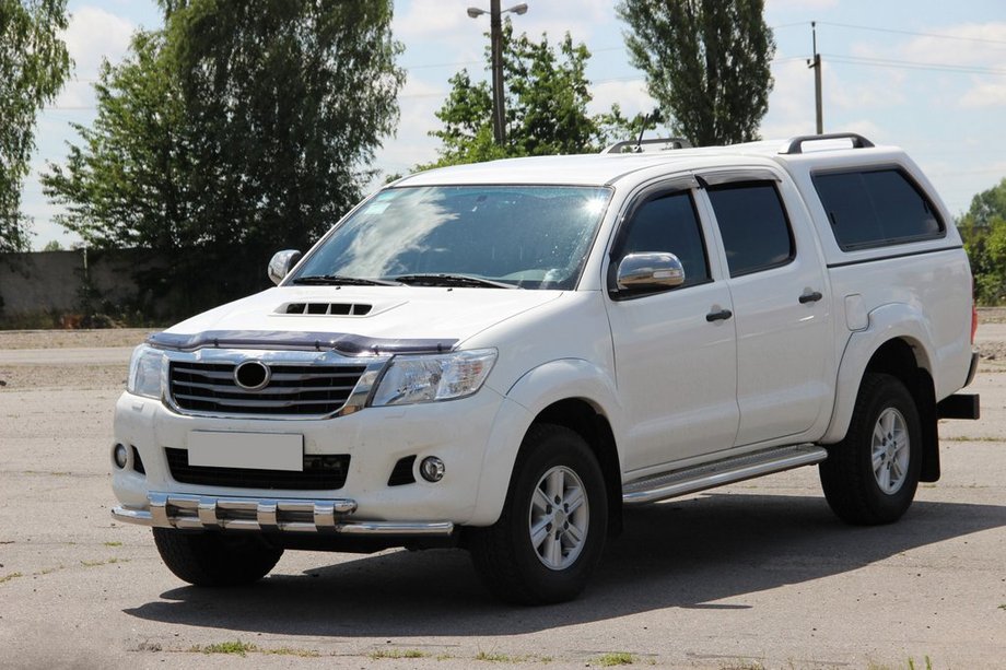 Toyota Hilux 2006-2015 рр. Передній захист ST015 (нерж.) Фото 2