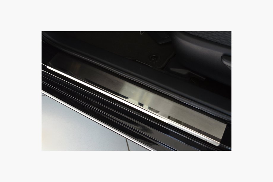 Toyota Camry 2018-2023 рр. Накладки на пороги Натанико (4 шт., нерж.) Image