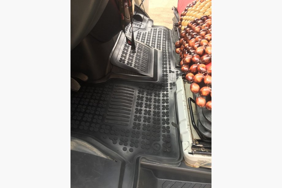 Mercedes Sprinter W901/902/903/904/905 1995-2006 рр. Гумовий килимок суцільний (RezavPlast) Image
