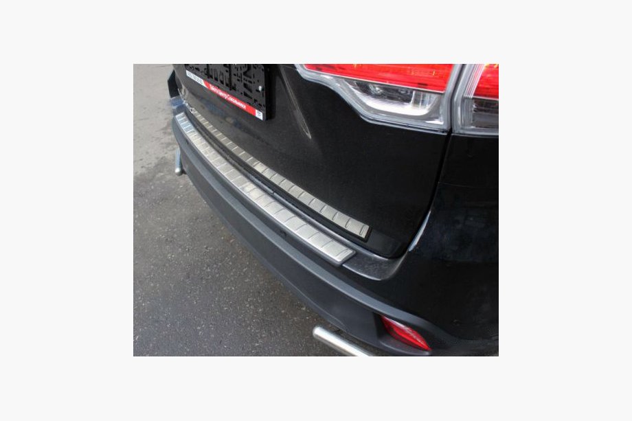 Toyota Highlander 2013-2019 рр. Оригінальна накладка на задній бампер Фото 1