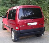 Citroen Berlingo 1996-2008 рр. Бризковики Premium з поглибленням (2 шт) фото 2