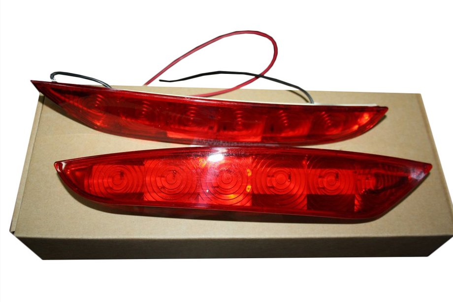 Volkswagen Golf 6 2008-2014 рр. Задні діодні рефлектори LED Фото 1