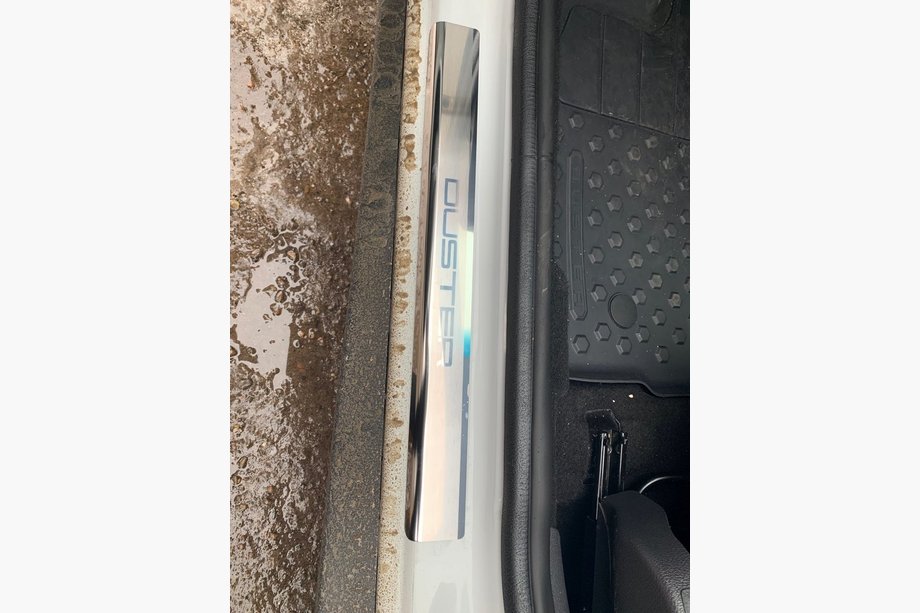 Renault Duster 2018-2024 рр. Накладки на пороги Натанико (4 шт., нерж.) Image