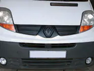Renault Trafic 2001-2015 рр. Зимова верхня накладка на решітку фото 2