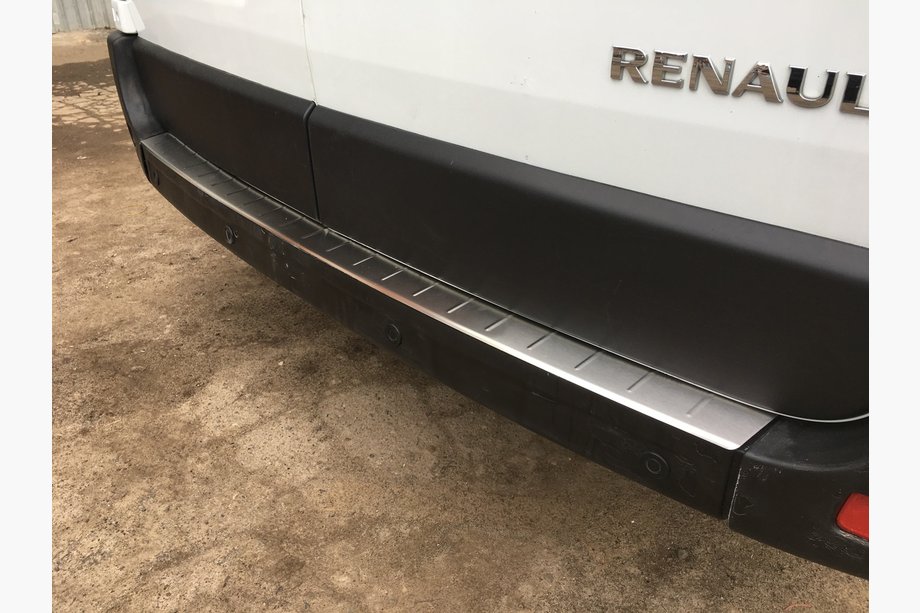 Opel Movano 2010-2021 рр. Накладка на задній бампер (нерж) Image