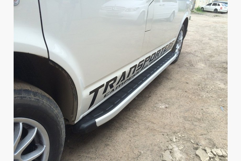 Volkswagen T5 Transporter 2003-2010 рр. Бокові пороги Fullmond (2 шт., алюм) Image