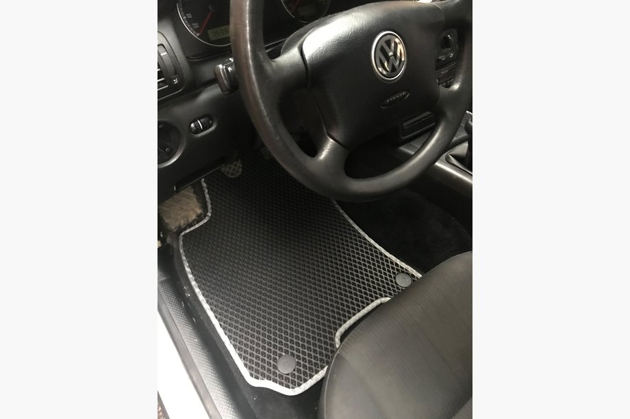 Volkswagen Passat B5 1997-2005 рр. Килимки EVA (чорні) Image