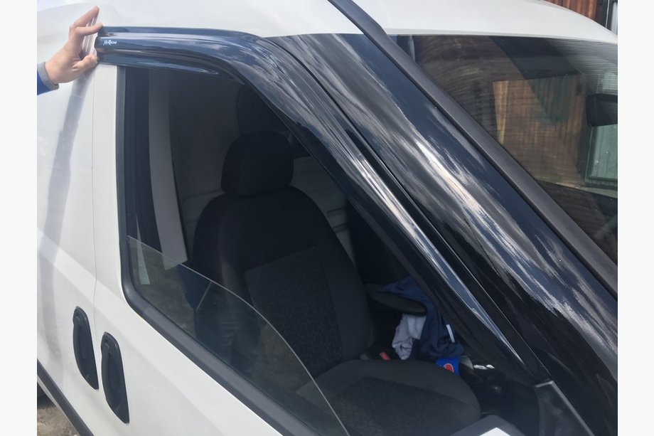 Opel Combo 2012-2018 рр. Вітровики (2 шт, MyRacing) Фото 1