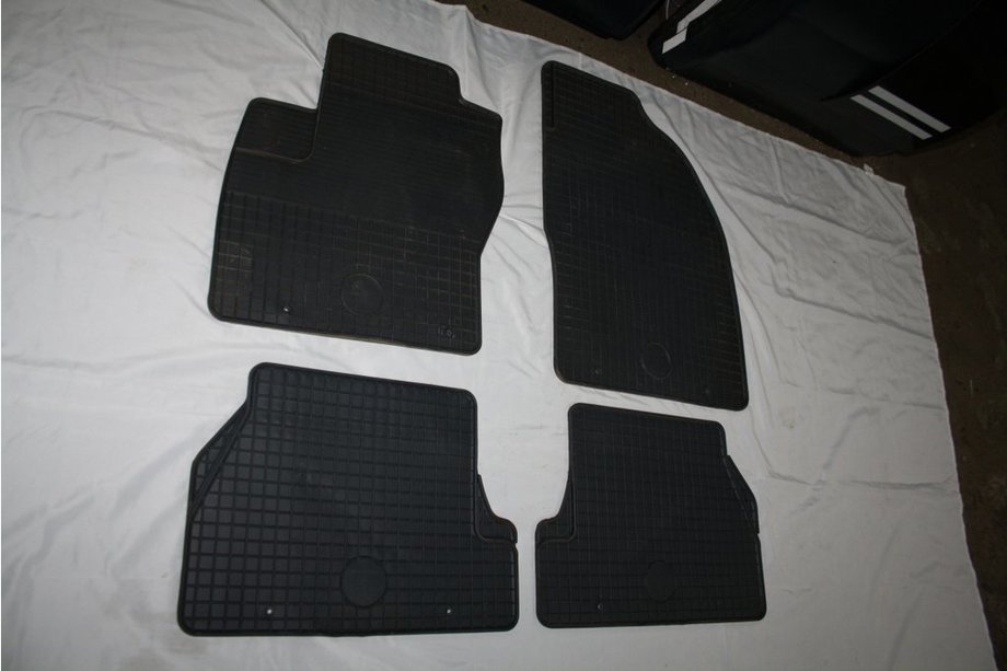 Ford Focus II 2005-2008 рр. Гумові килимки (4 шт, Doma) Image