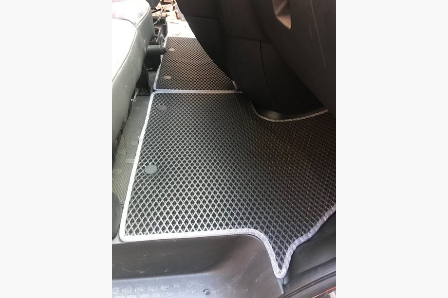 Opel Vivaro 2015-2019 рр. Килимки (2 шт, EVA, чорні) Image