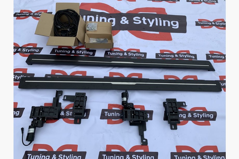 Бокові пороги з виїзним механізмом (2 шт., Алюміній) Image