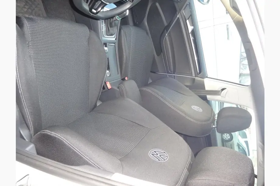Volkswagen Golf 7/E-Golf 2012-2020 рр. Авточохли (тканинні, Classik) Image