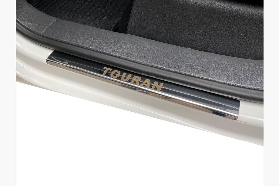 Volkswagen Touran 2010-2015 рр. Накладки на пороги Carmos (4 шт, нерж) Image