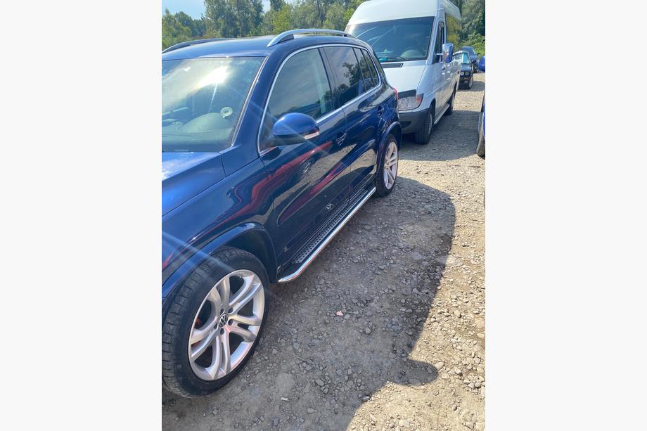 Volkswagen Tiguan 2007-2016 рр. Бокові пороги Maydos V2 (2 шт., нерж) Image